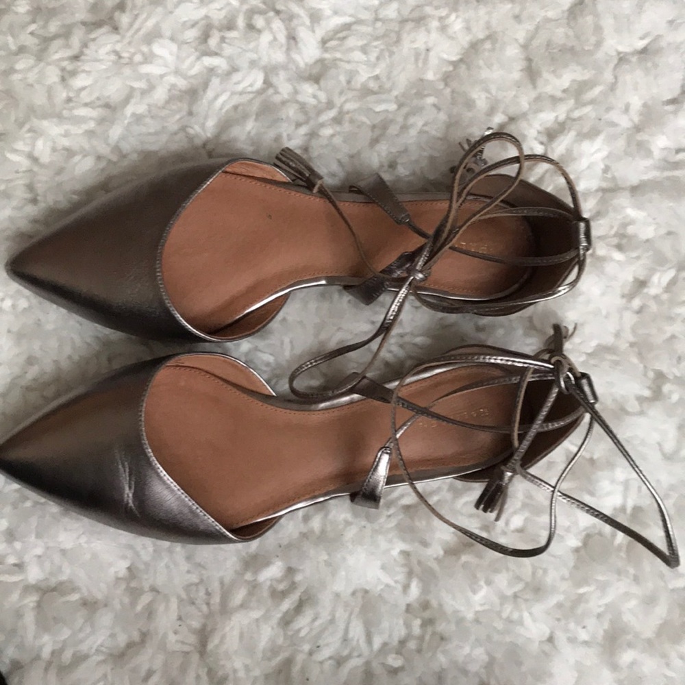 Barely Worn Flats!!!